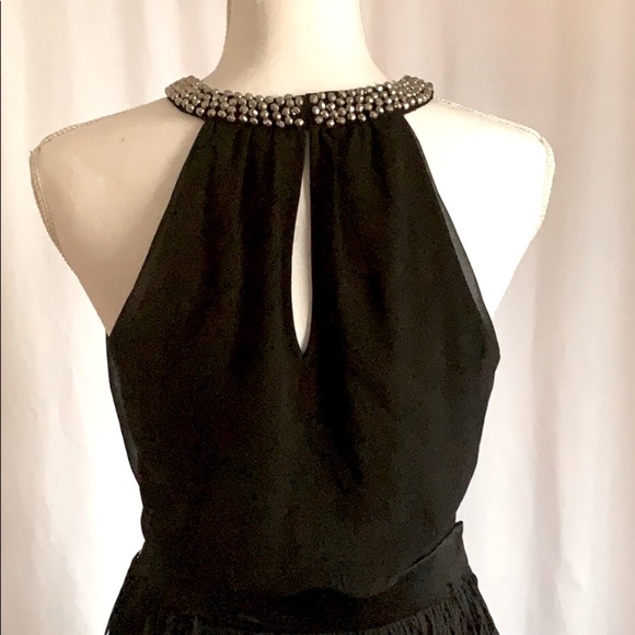 Beaded Express Top - Picture 2 of 3